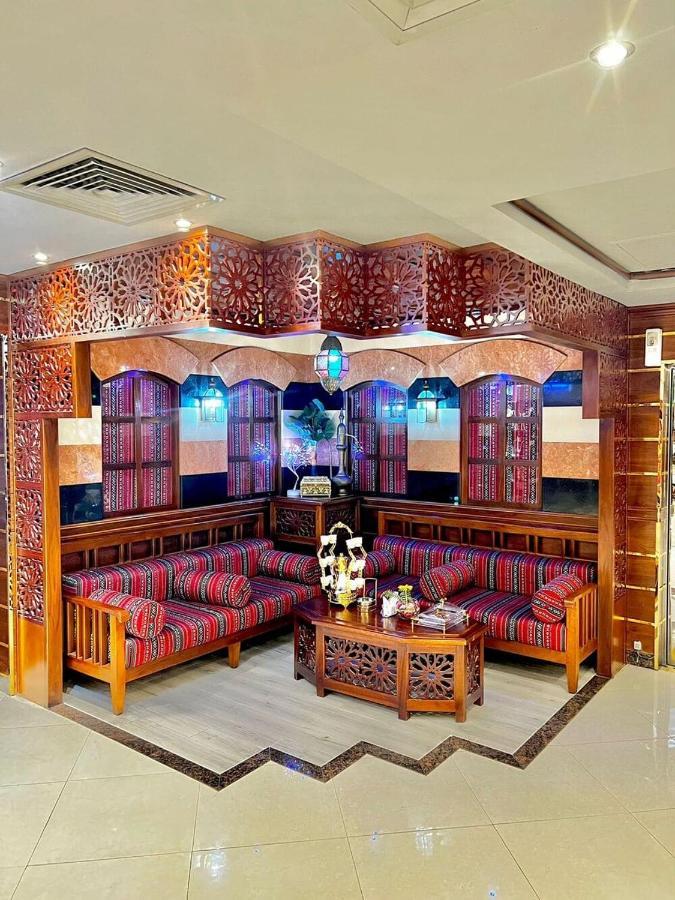 Benta Grand Hotel Llc Dubai Eksteriør bilde